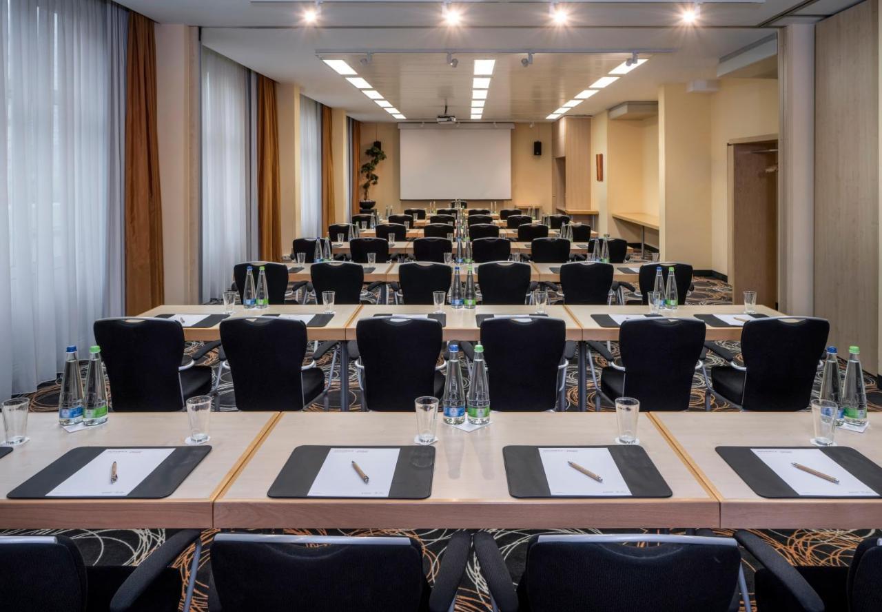 Moevenpick Hotel Nuernberg Airport Ngoại thất bức ảnh
