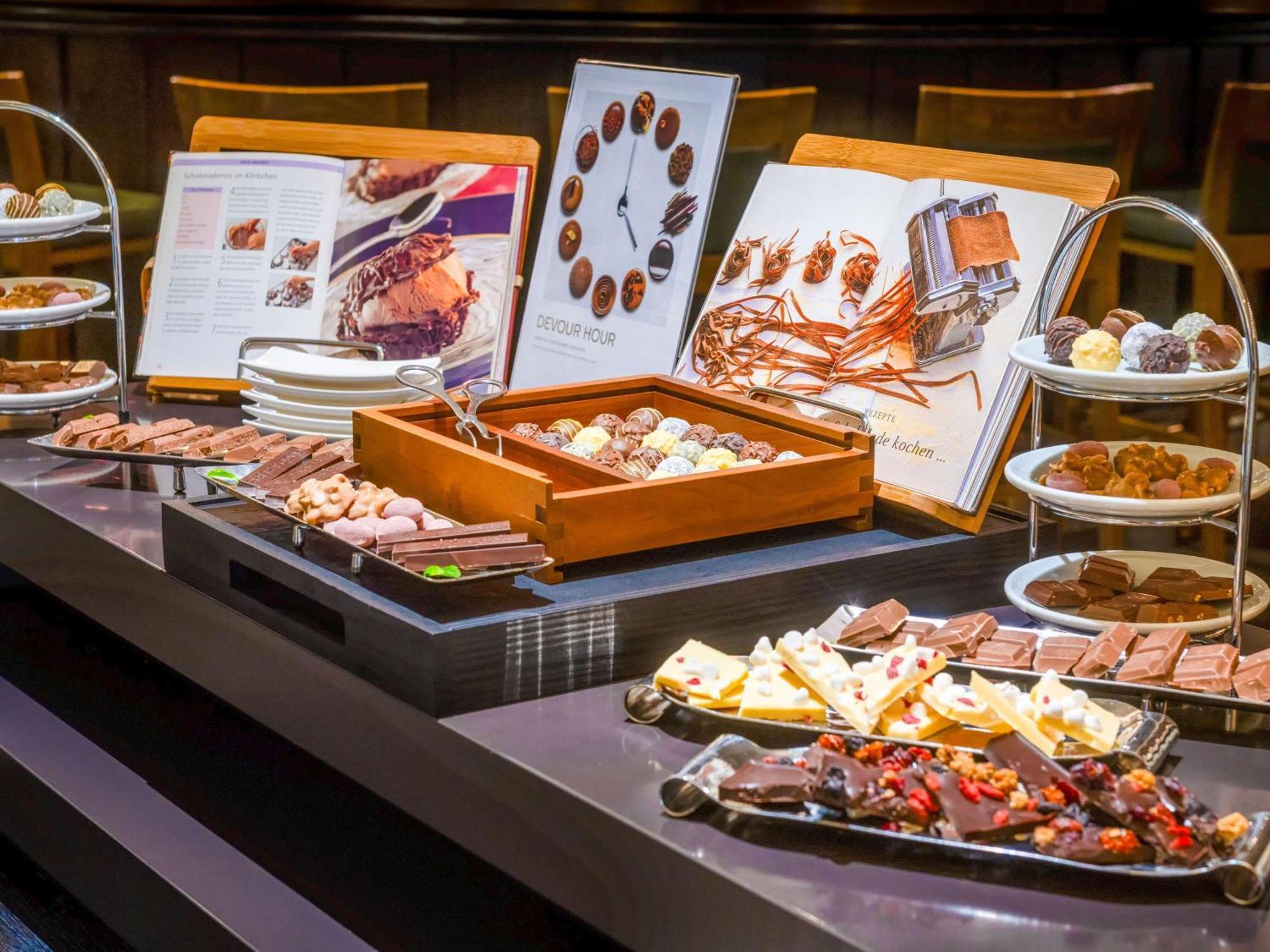 Moevenpick Hotel Nuernberg Airport Ngoại thất bức ảnh